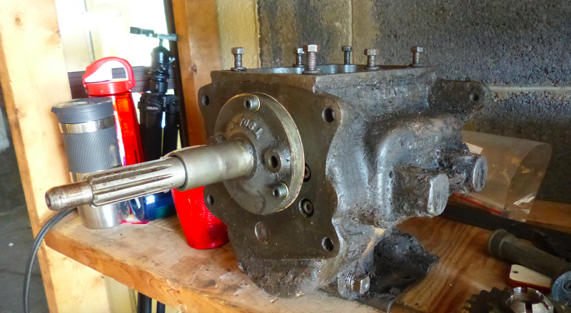 Illustration for article titled How I Completely Rebuilt My Jeep's Transmission In One Night For Less Than $100